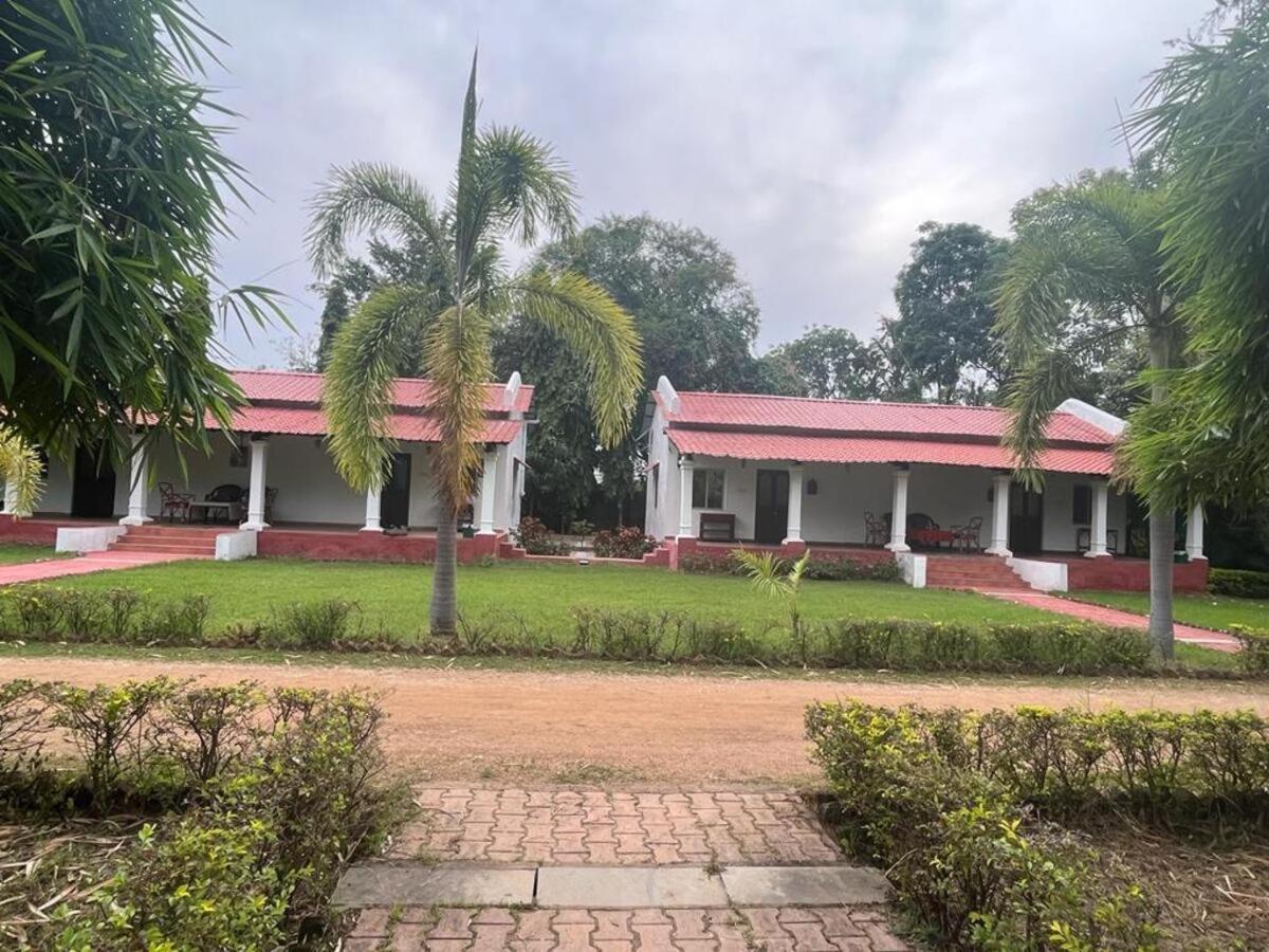 Kp Cottages Kanker Luaran gambar